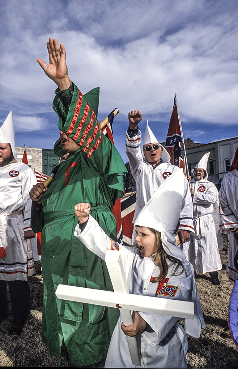 Mark Peterson_The Past Is Never Dead_Angkor Photo Festival_Cambodia_Charlottesville_America_Civil War_communities_racism_Southeast Asia Globe 2018