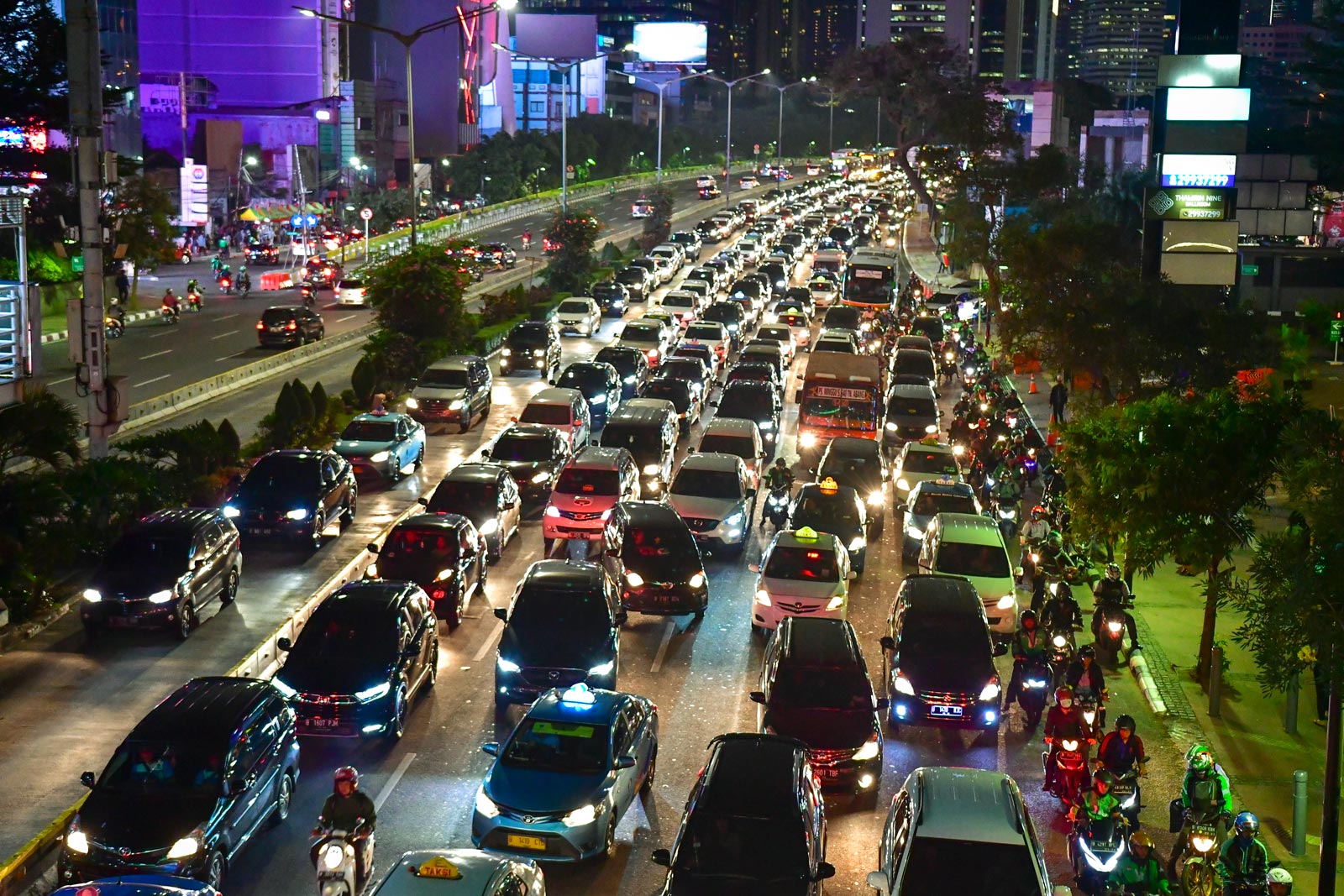 Rush hour in central Jakarta, where the infrastructure challenges revolve around easing congestion in the massive capital. Photo: Simon Roughneen