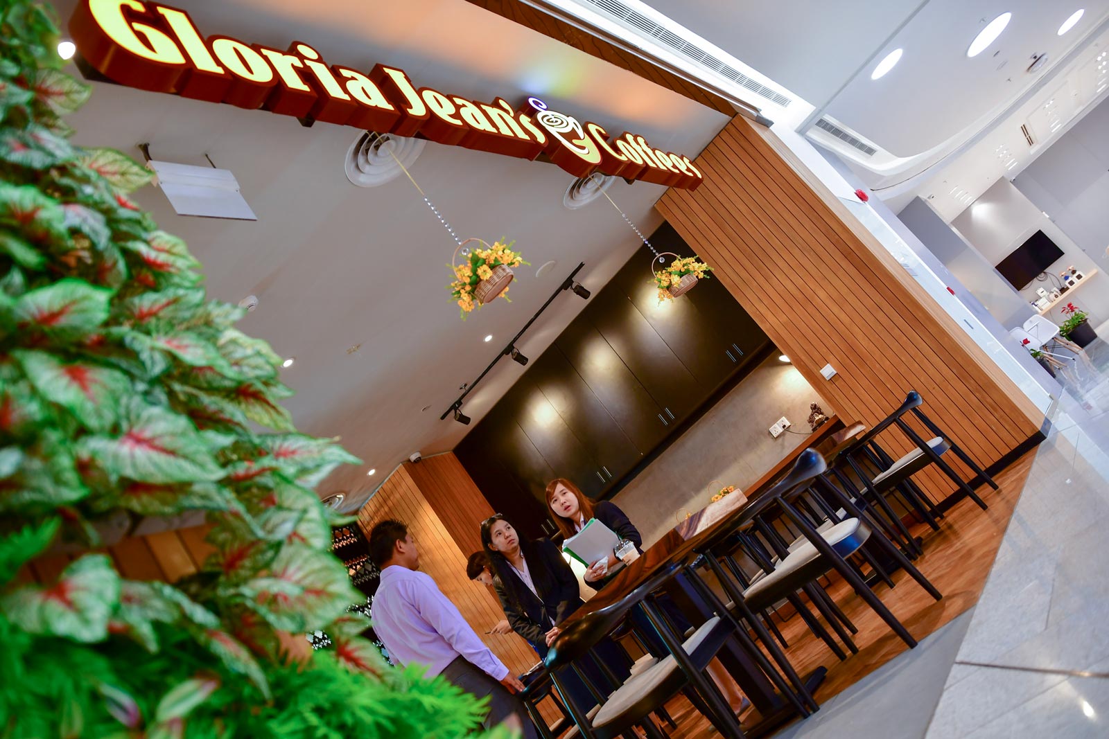 Australian coffee chain Gloria Jean's has outlets all over Asia, including this one in Yangon, Myanmar's biggest city. Photo: Simon Roughneen