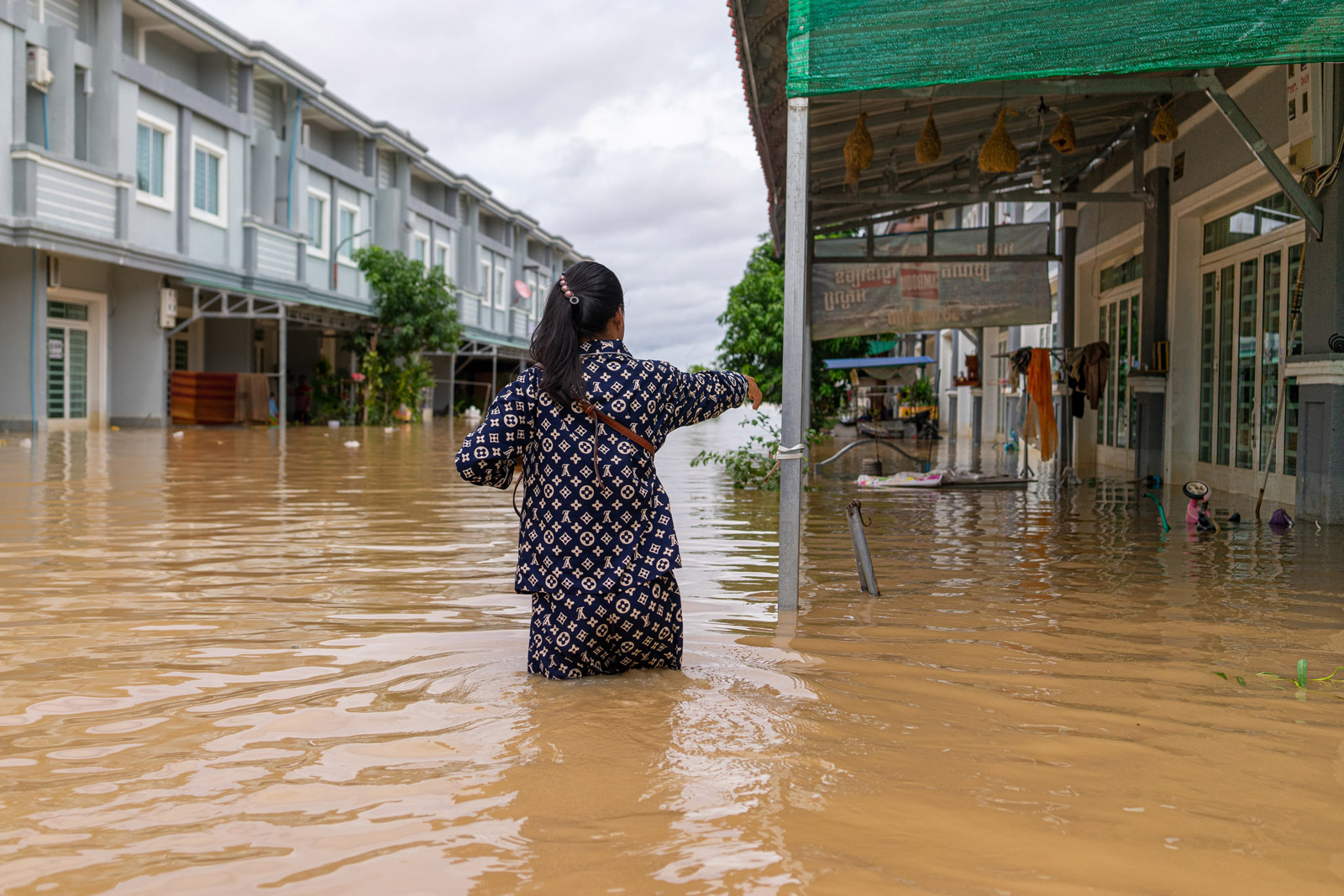 [Photos] The Cambodian communities living under water